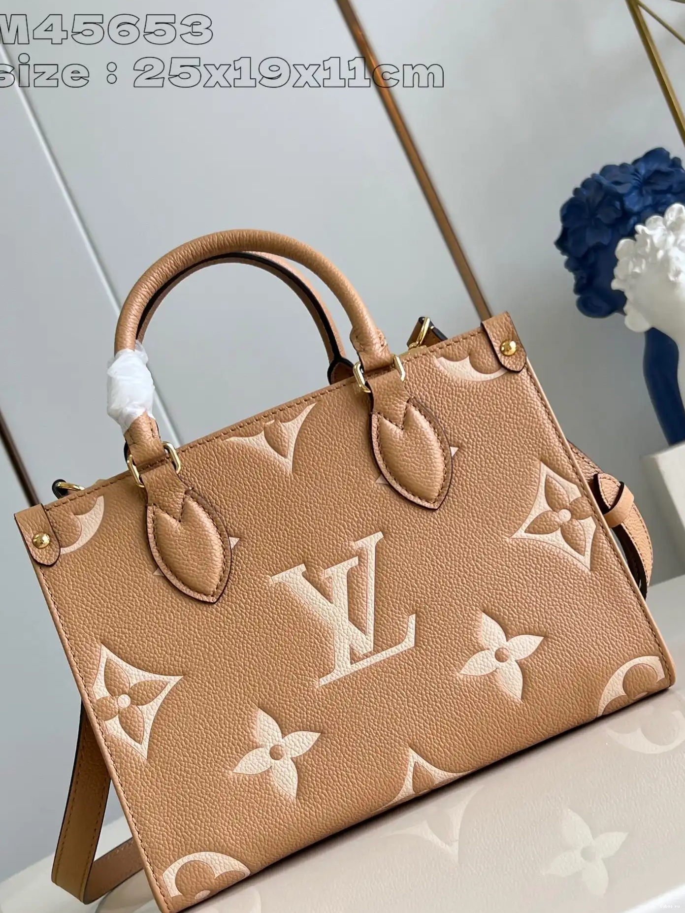 LOUIS VUITTON ONTHEGO PM-25*19*11.5cm 0509